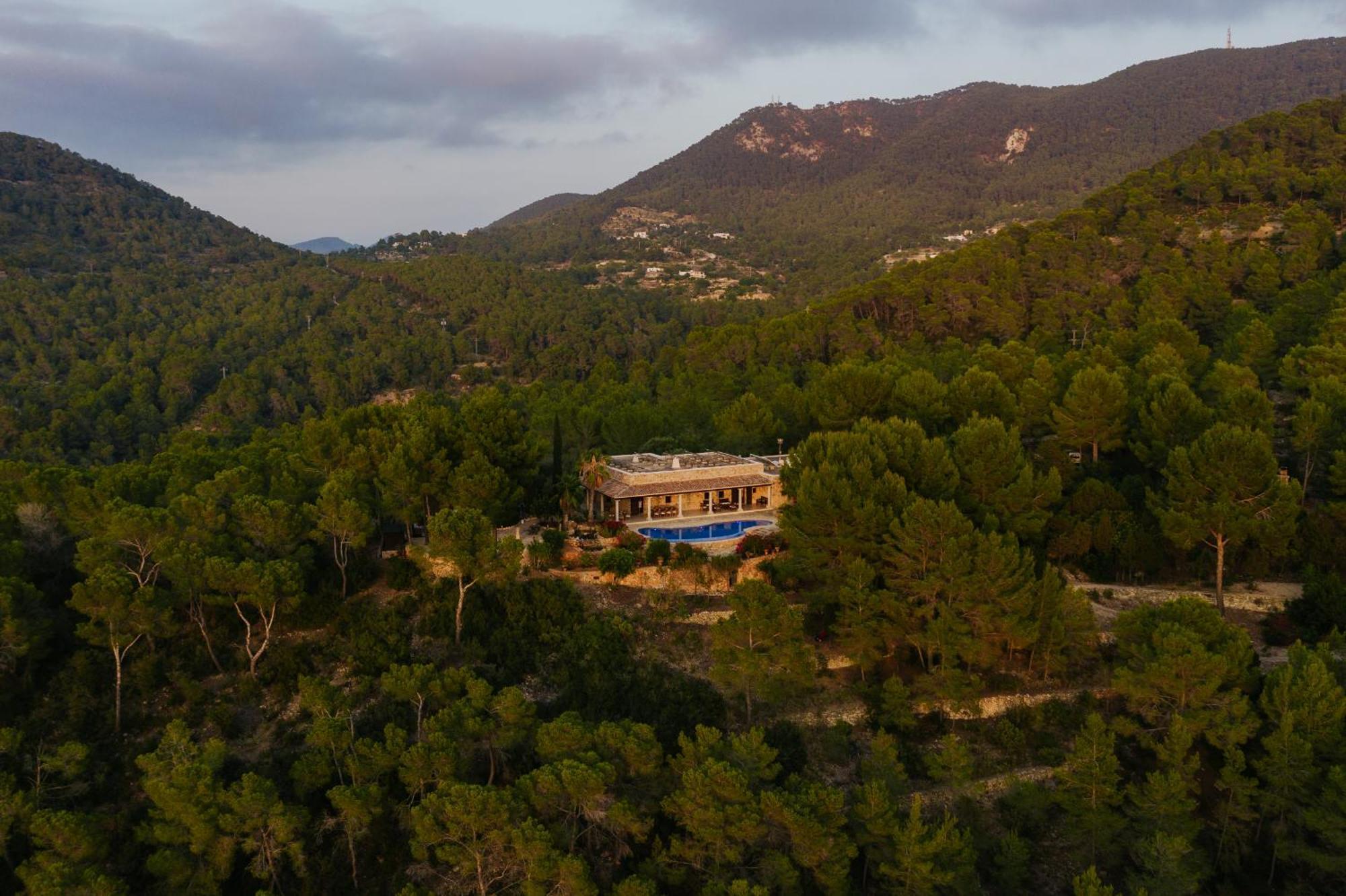 Villa & Guesthouse Paissa D'En Bernat 卡拉塔瑞达 外观 照片