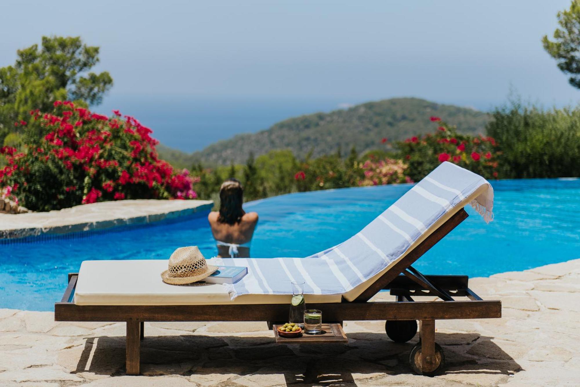 Villa & Guesthouse Paissa D'En Bernat 卡拉塔瑞达 外观 照片