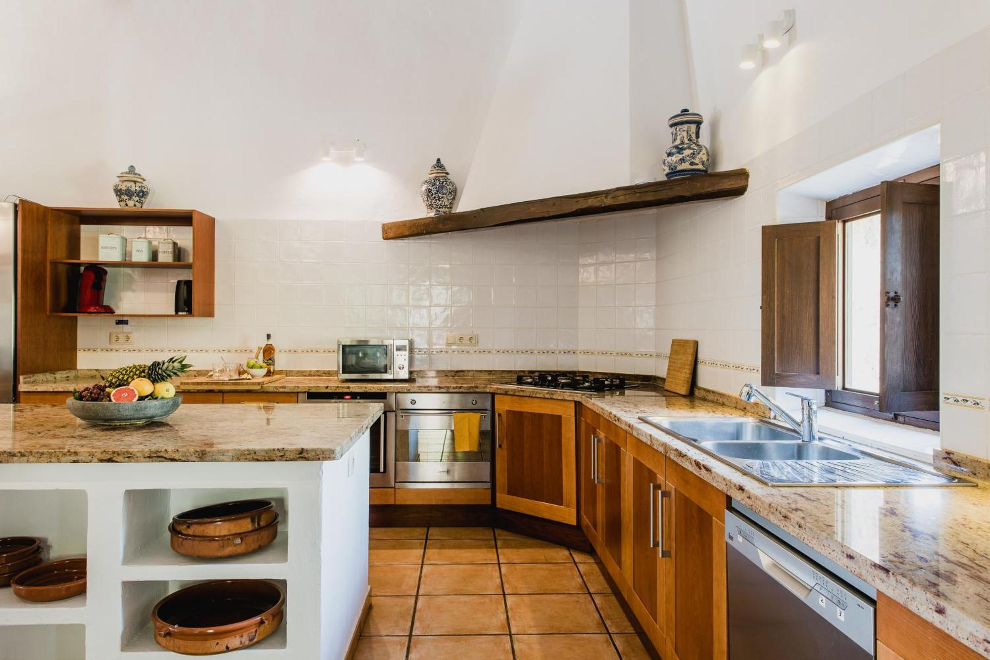Villa & Guesthouse Paissa D'En Bernat 卡拉塔瑞达 外观 照片